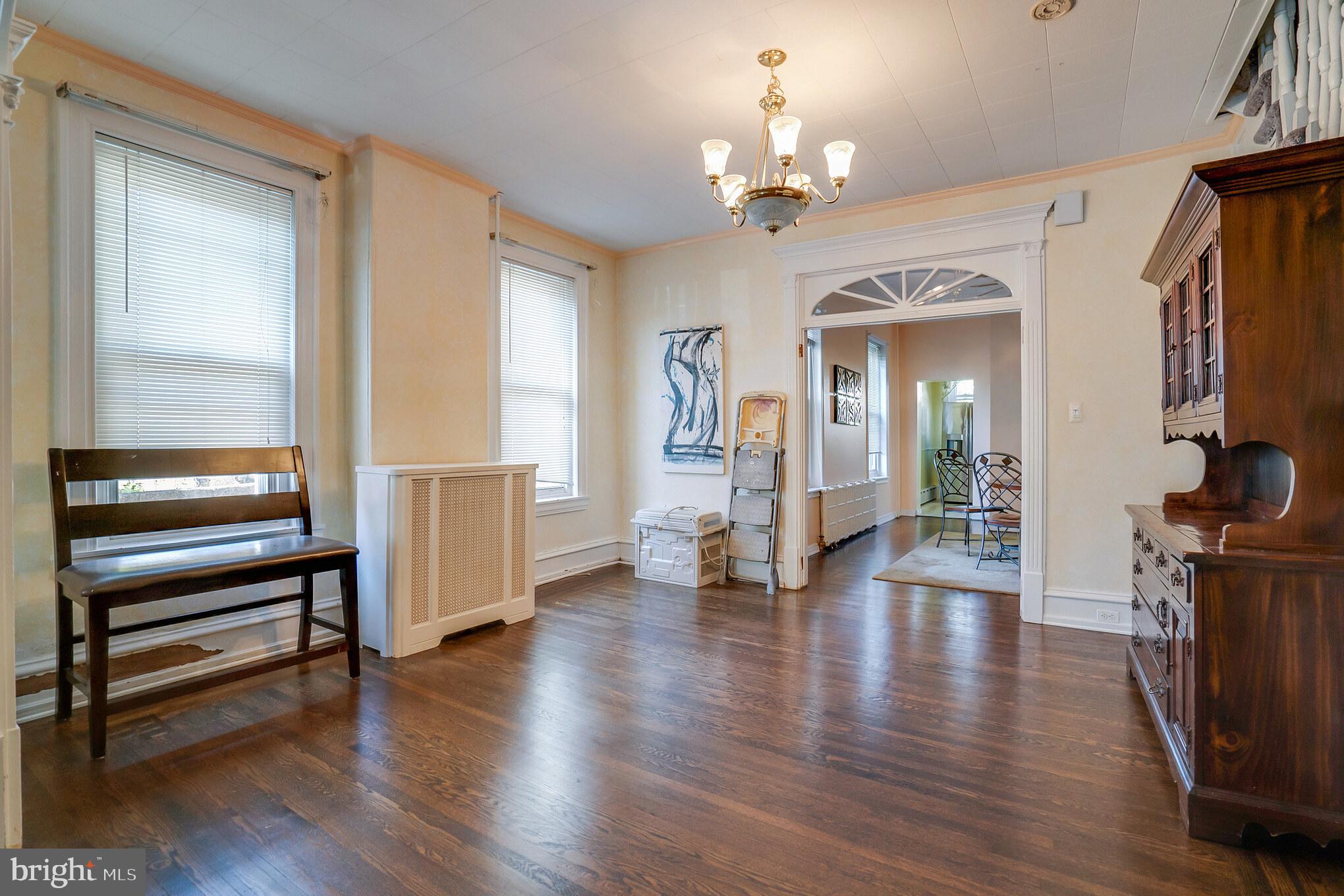 105 Ripka Street Philadelphia, PA 19127 - Photo 5 of 19