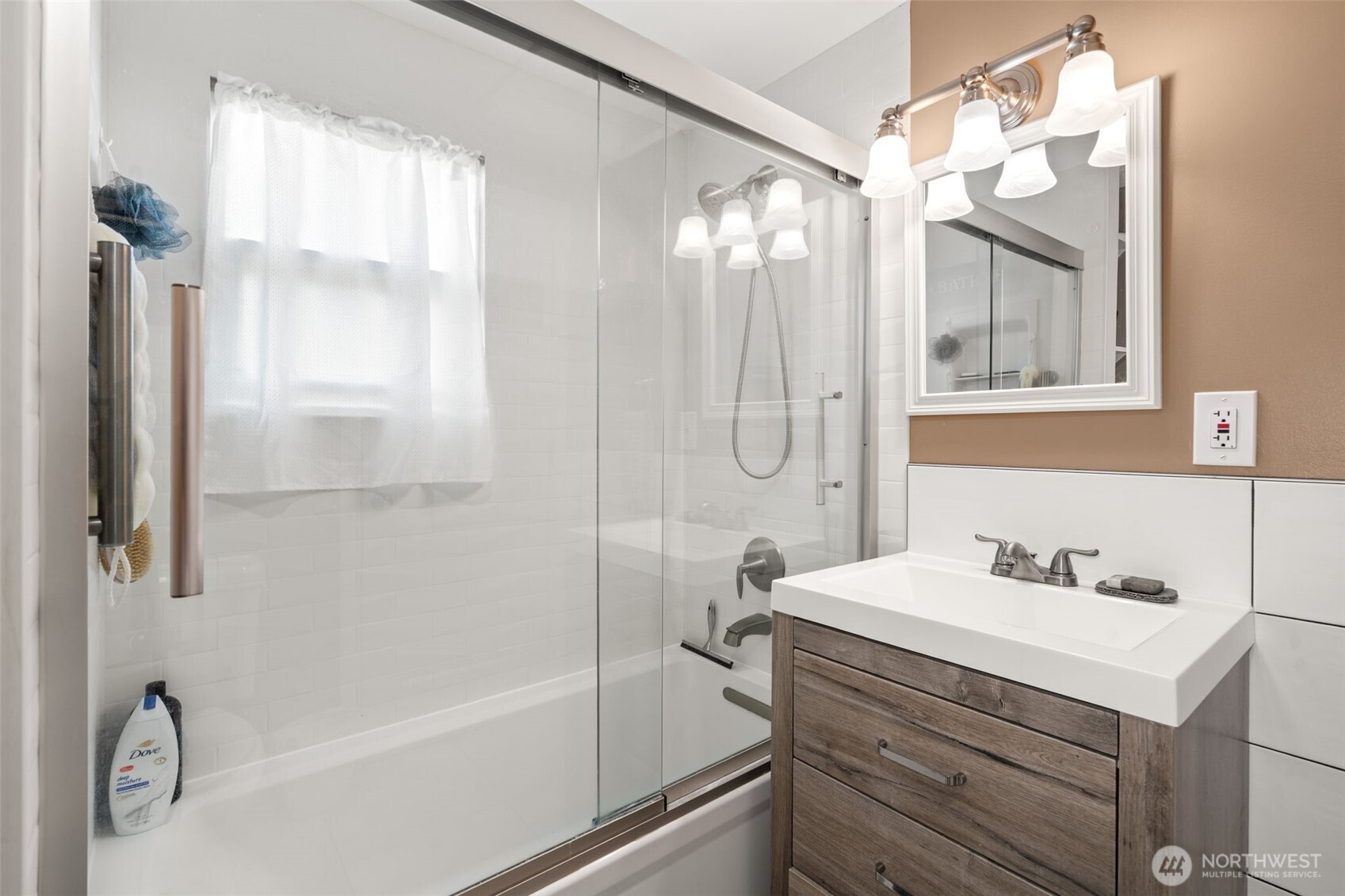 450 Cedar Street Toledo, WA 98591 - Photo 6 of 38 a bathroom with a tub sink mirror and a shower