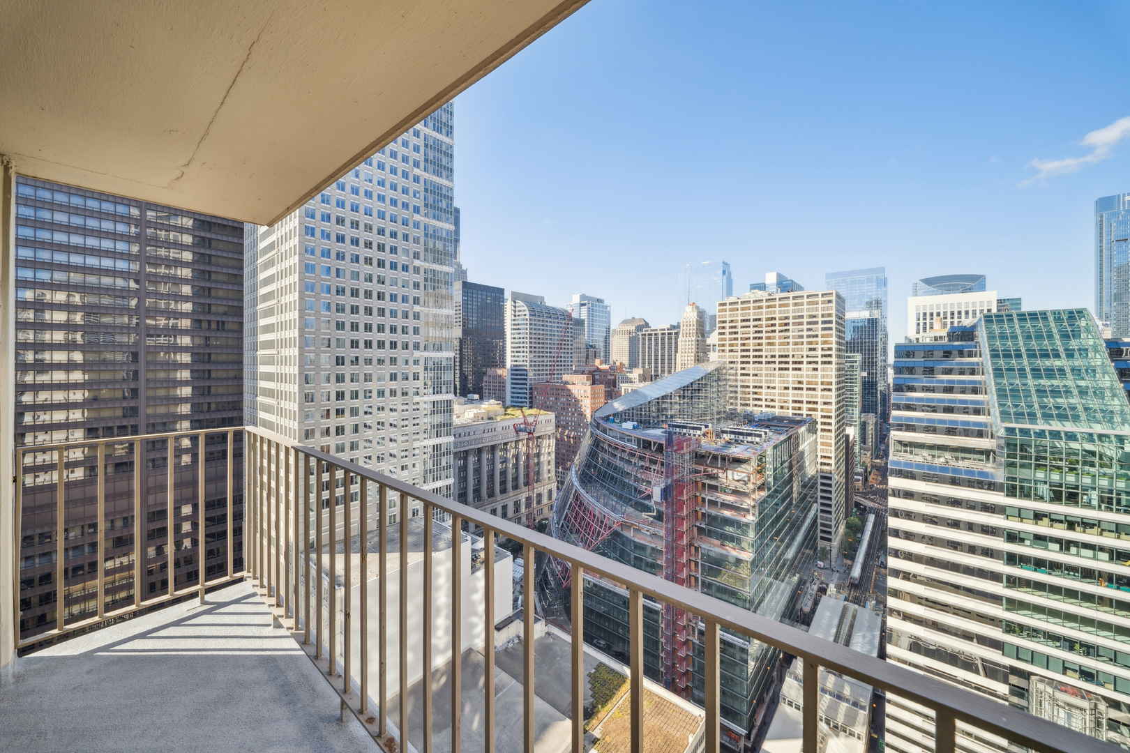 200 North Dearborn Street, Unit 3402 Chicago, IL 60601 - Photo 2 of 18 a view of balcony with city