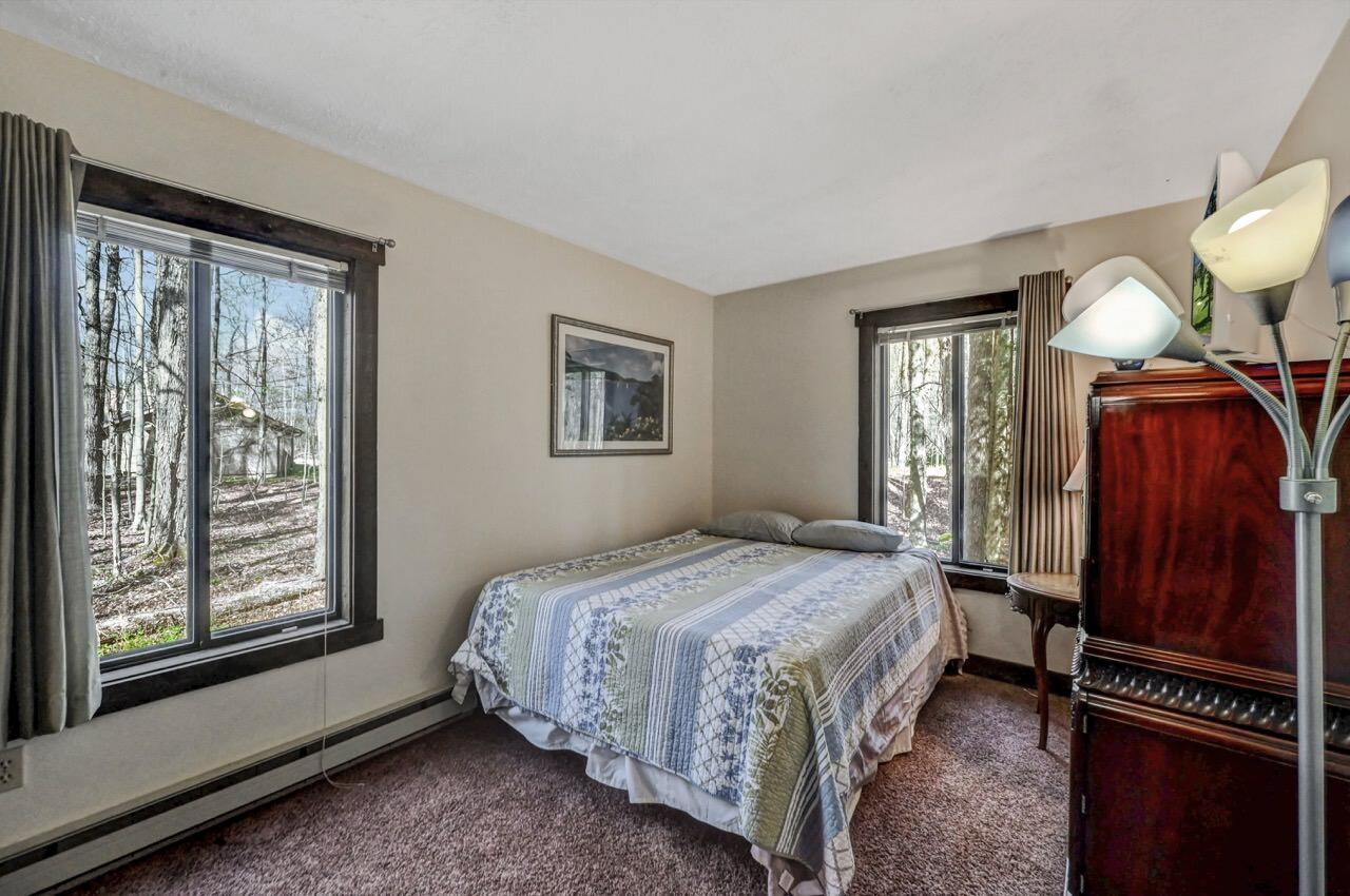 158 Flintlock Trail Pocono Pines, PA 18350 - Photo 10 of 21 Bedroom