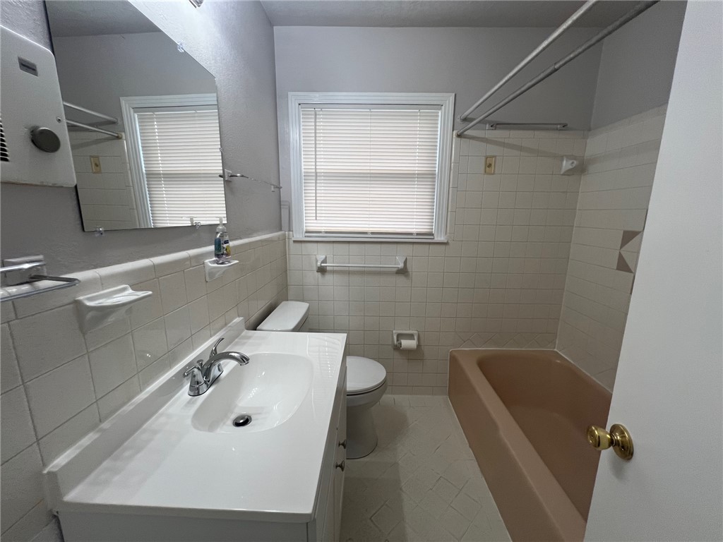 422 Gilbert Street Bryan, TX 77801 - Photo 6 of 10