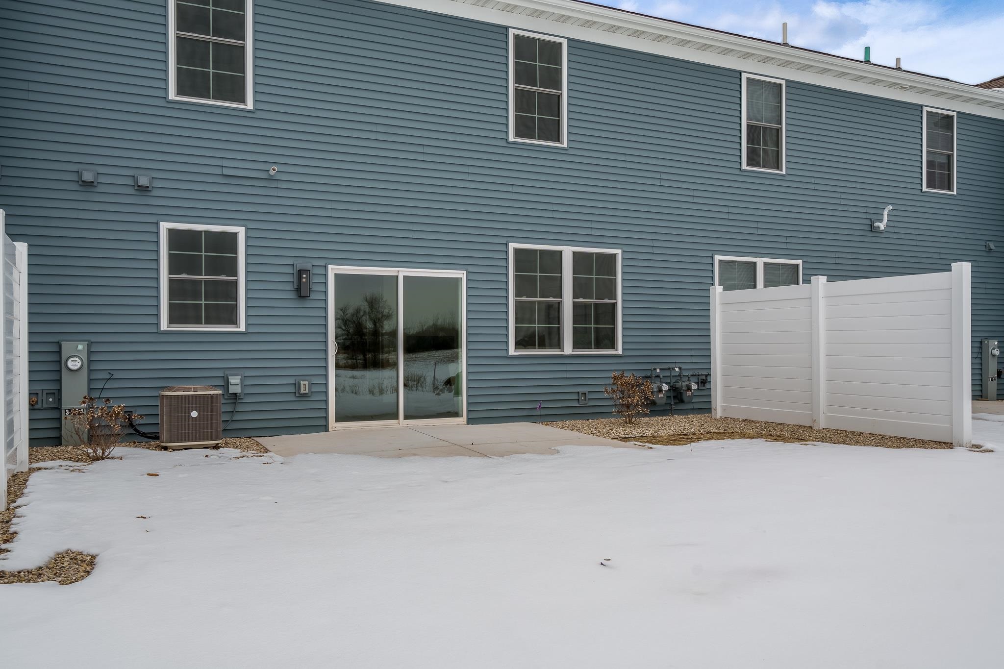 3154 South Bartells Drive, Unit C Beloit, WI 53511 - Photo 3 of 42