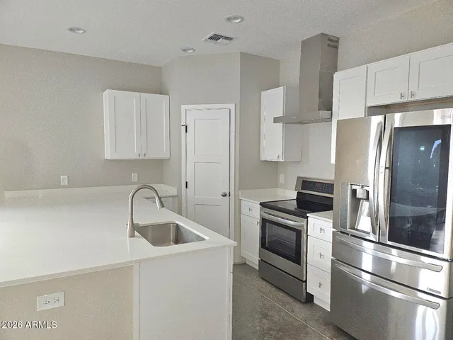 $2,595 | 1401 South 11th Avenue, Unit B, Phoenix, AZ 85007