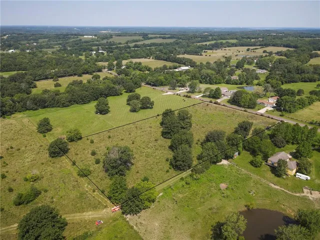 $175,000 | 38301 East Cline Road, Lone Jack, MO 64070