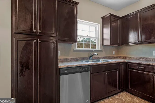 $2,400 | 469 Archie Way, Ludowici, GA 31316