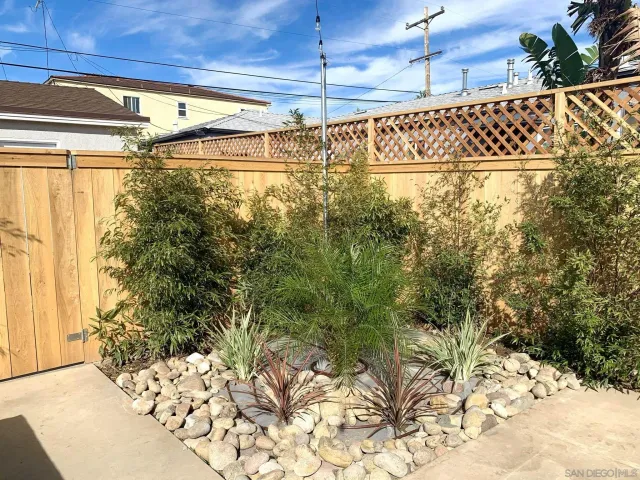 $2,950,000 | 1066-68 Emerald Street, San Diego, CA 92109