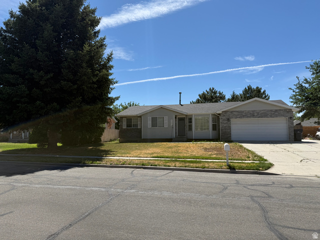 9892 Roseboro Road Sandy, UT 84092 - Photo 3 of 44