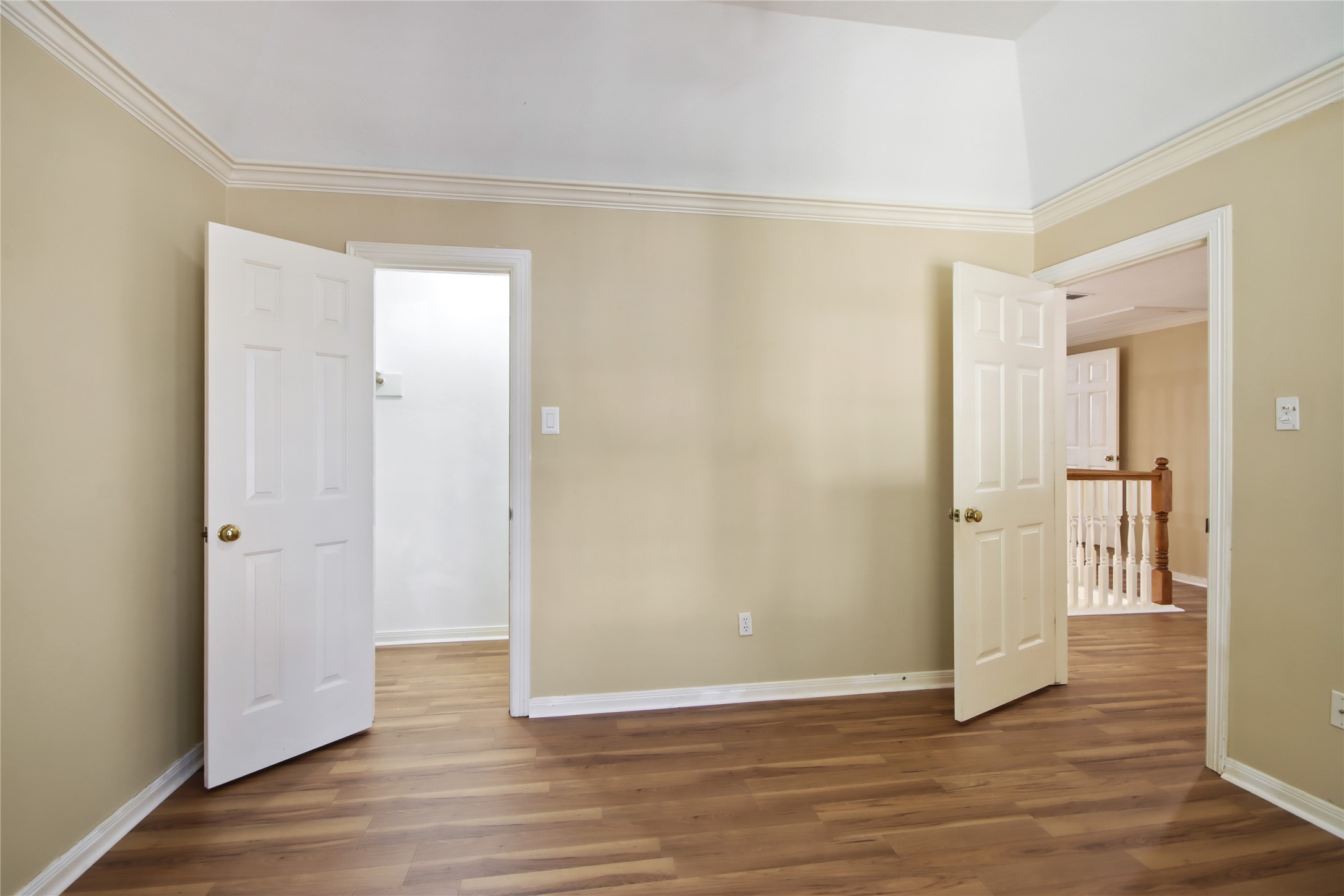 8411 Rockford Hall Drive Spring, TX 77379 - Photo 23 of 32 A thoughtfully designed guest bedroom offering comfort and versatility, with ample space, natural light, and a welcoming atmosphere ideal for guests or flexible living needs