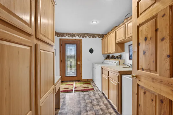 $1,350,000 | 20200 Hibma Road, Tustin, MI 49688