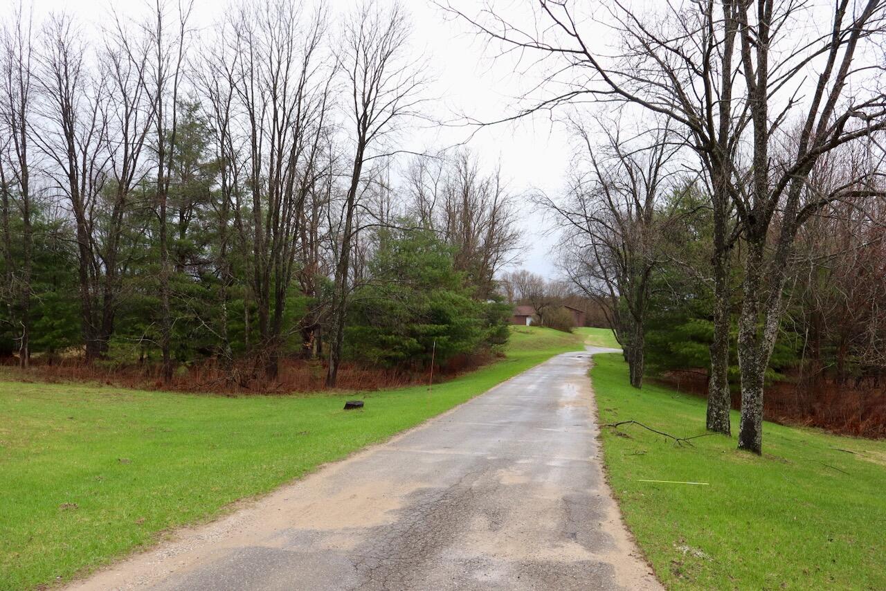 20200 Hibma Road Tustin, MI 49688 - Photo 73 of 98 019