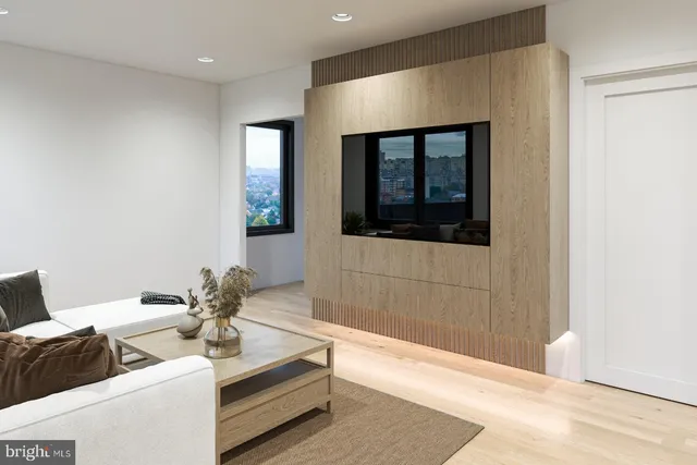 $2,300,000 | 818 North Edgewood Street, Arlington, VA 22201