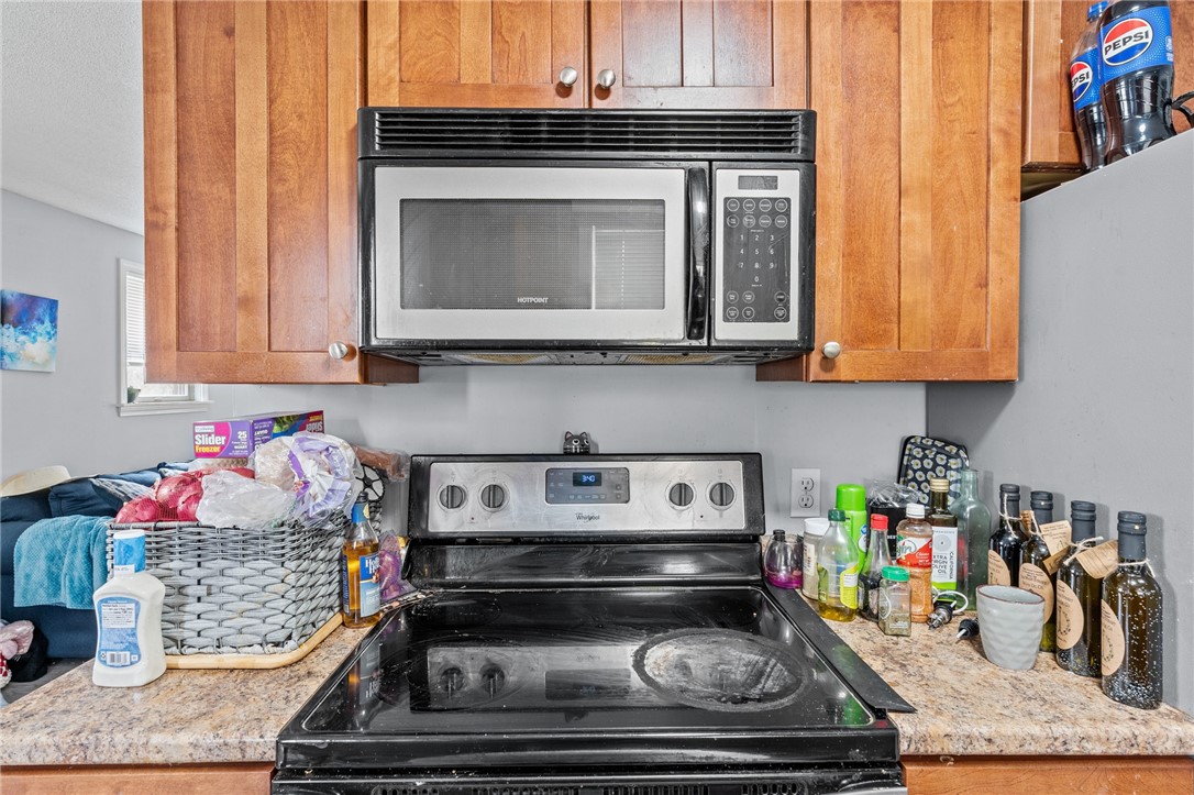 35 Pearl Street Westerly, RI 02891 - Photo 20 of 33