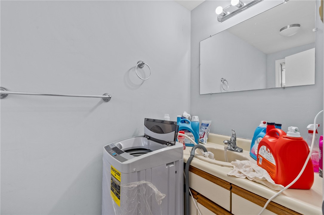 35 Pearl Street Westerly, RI 02891 - Photo 10 of 33