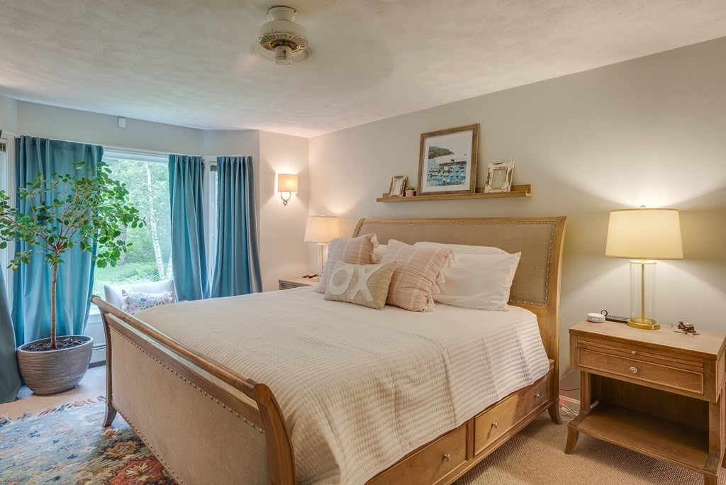 101 Davis Road Bedford, MA 01730 - Photo 15 of 42