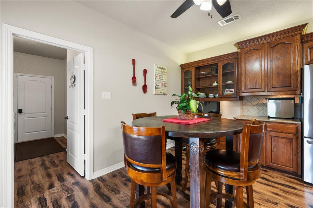 413 Rugged Drive Red Oak, TX 75154 - Photo 13 of 39
