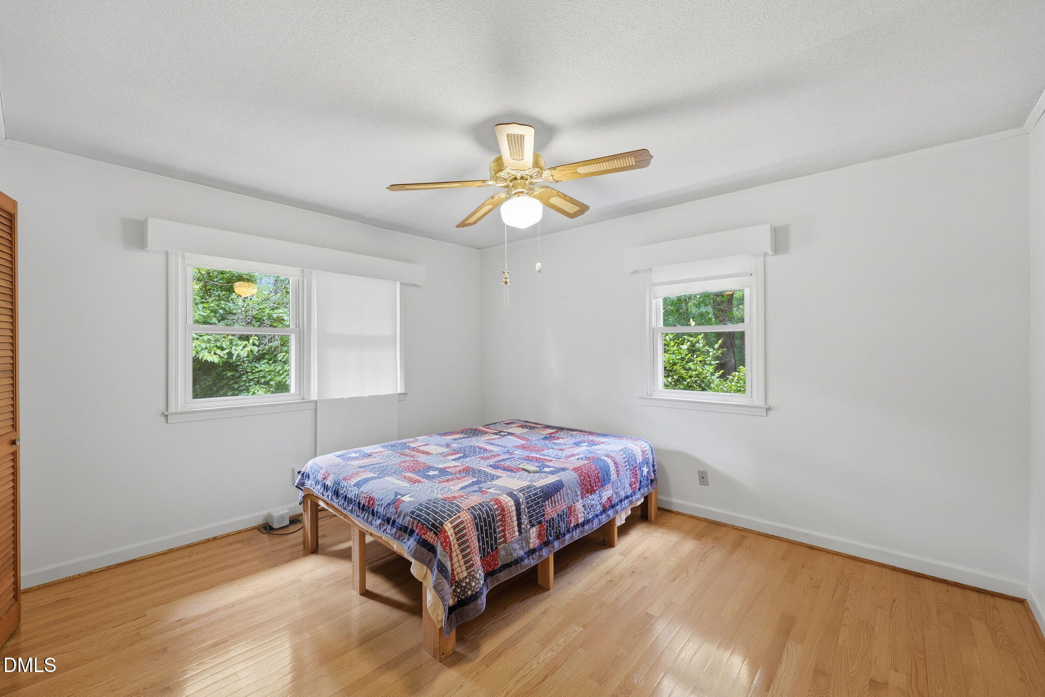 609 Canterbury Road Sanford, NC 27330 - Photo 28 of 38 16-web-or-mls-9L1A0588 F Ben Martin