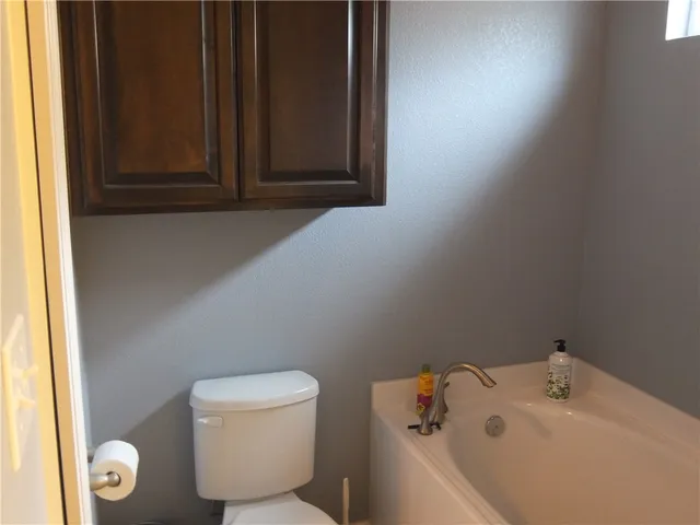 $2,100 | 6921 Anastasia, Corpus Christi, TX 78411