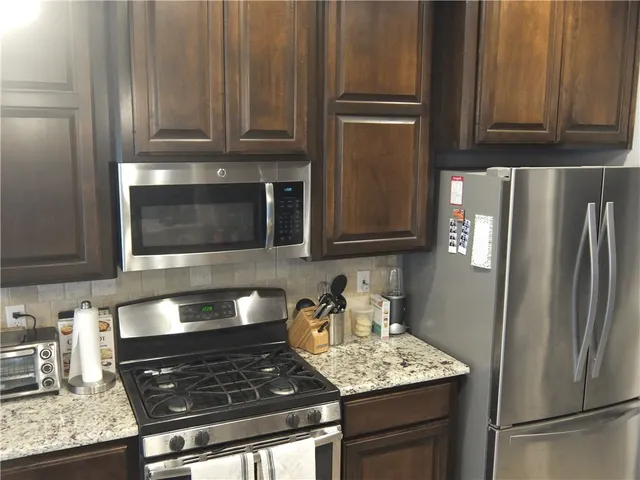 $2,100 | 6921 Anastasia, Corpus Christi, TX 78411
