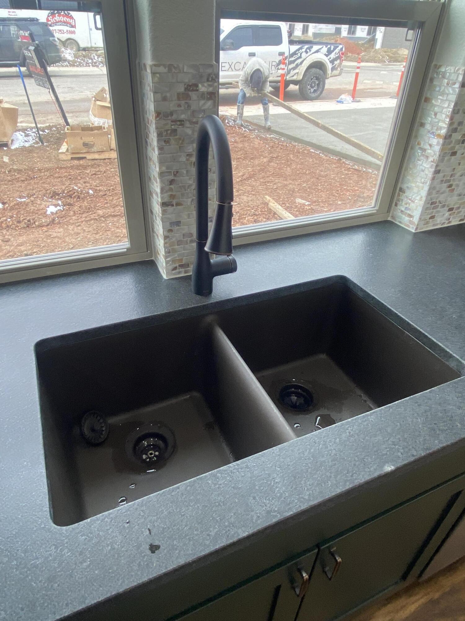 2161 Excalibur Way, Unit HB6) Sheridan, WY 82801 - Photo 6 of 28 IMG_8121