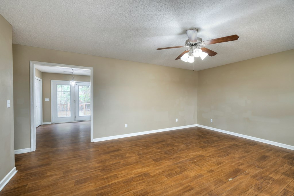 4975 Ridge Street Dalzell, SC 29040 - Photo 5 of 33