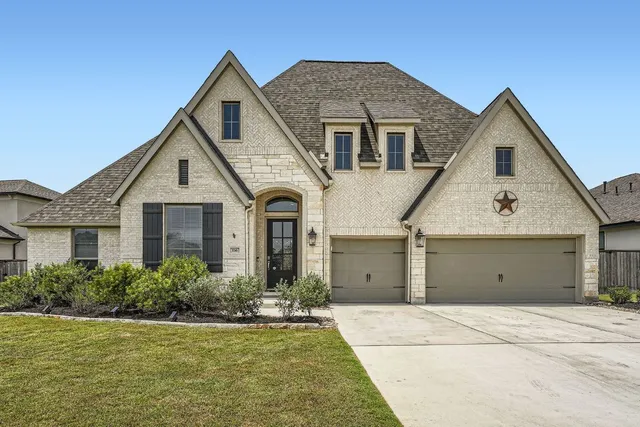 $629,000 | 116 Gaston Drive, Bastrop, TX 78602
