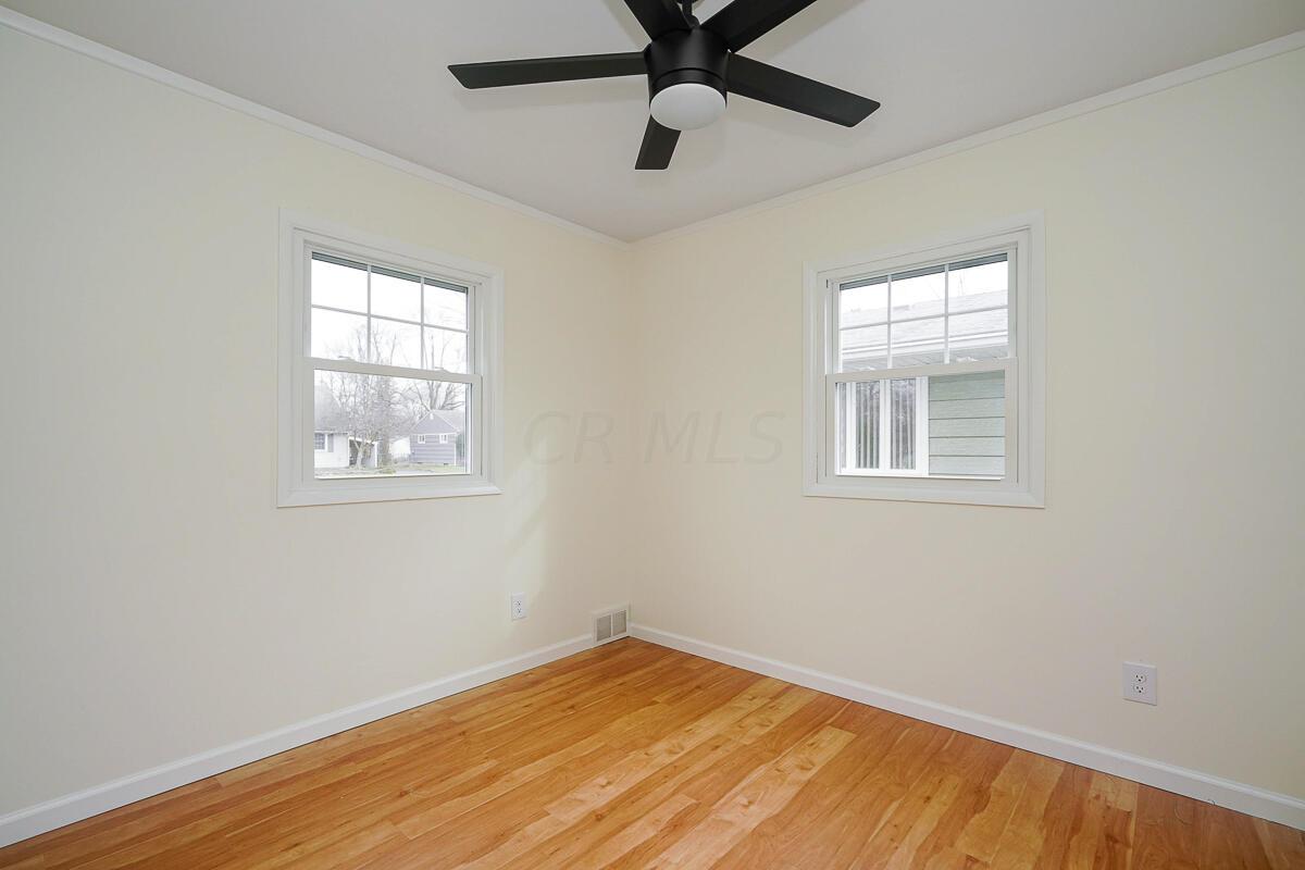 2285 Cranford Road Columbus, OH 43221 - Photo 23 of 32 bed 3 1