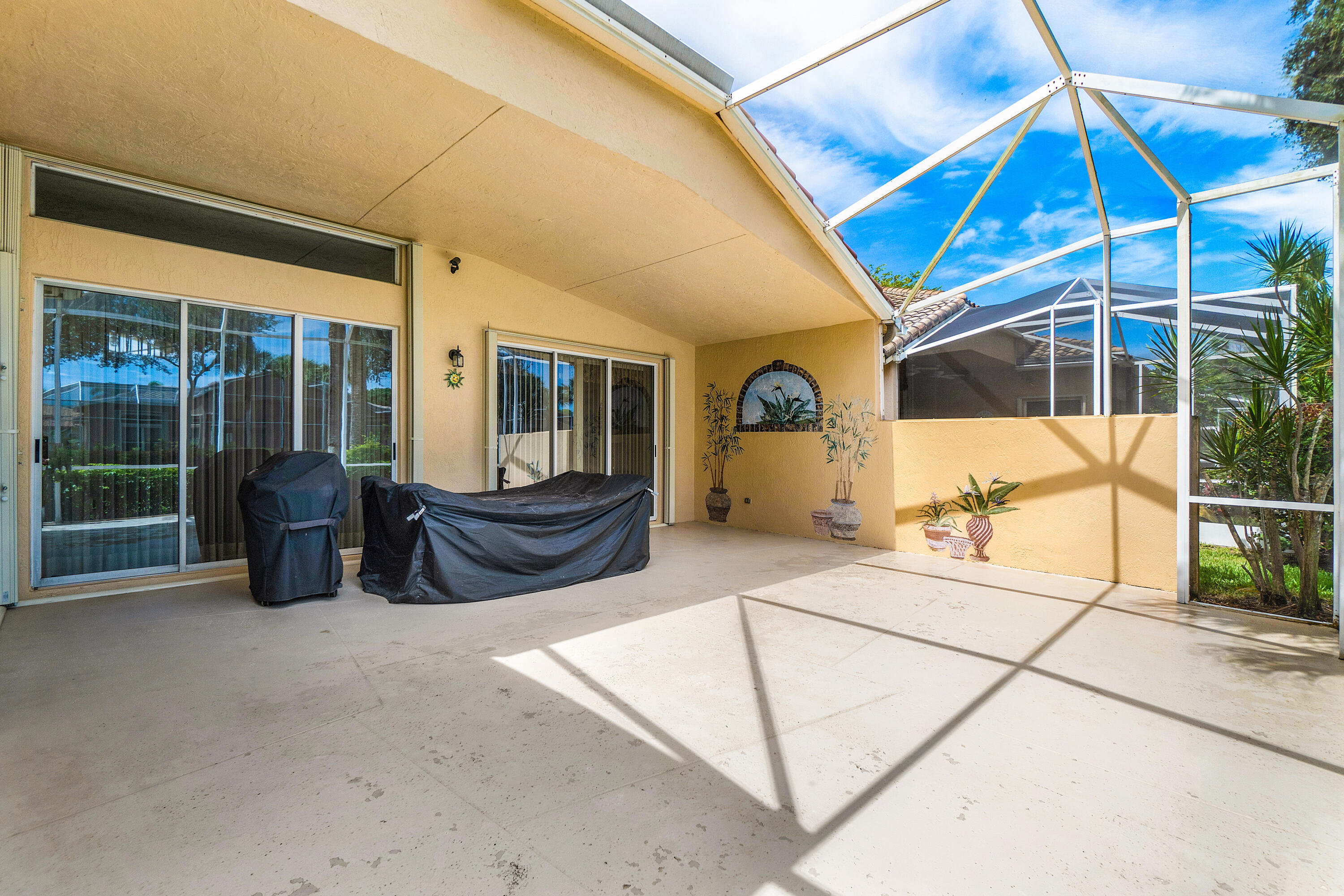 6813 Garde Road Boynton Beach, FL 33472 - Photo 30 of 38 Covered Patio