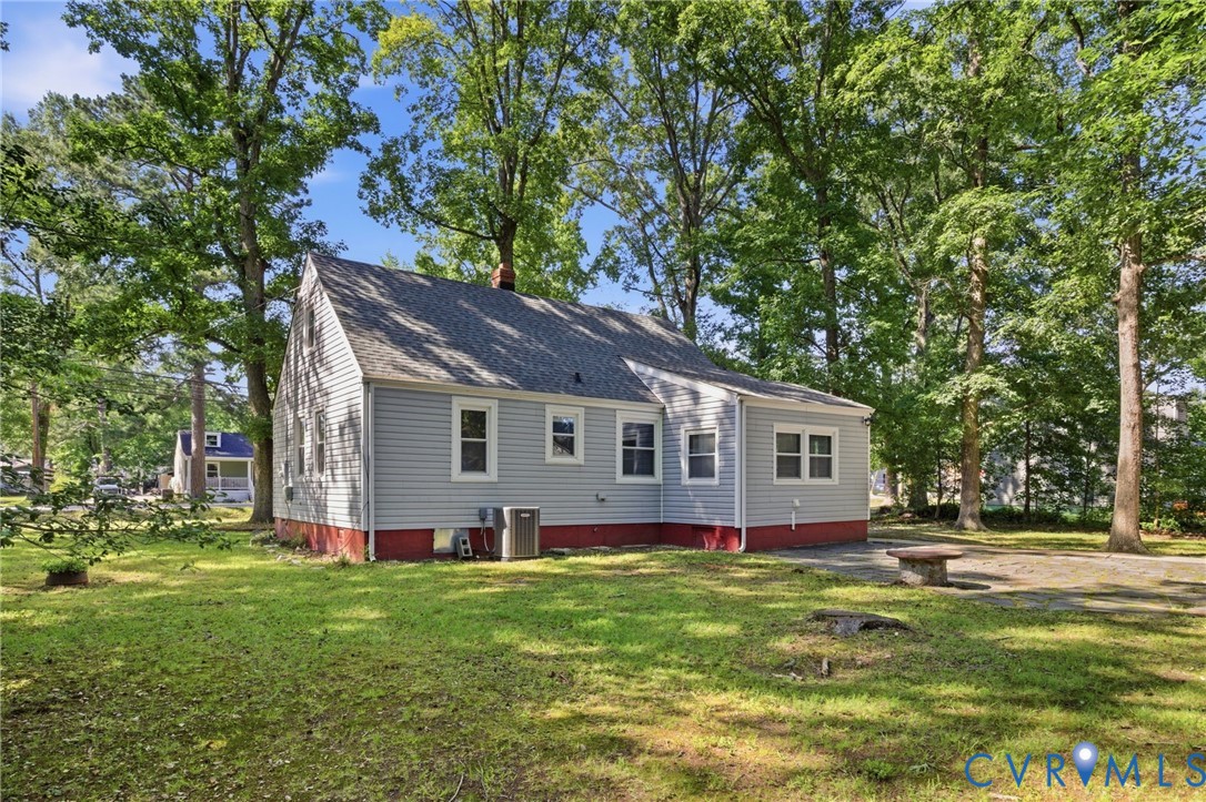 4417 Cogbill Road North Chesterfield, VA 23234 - Photo 30 of 34