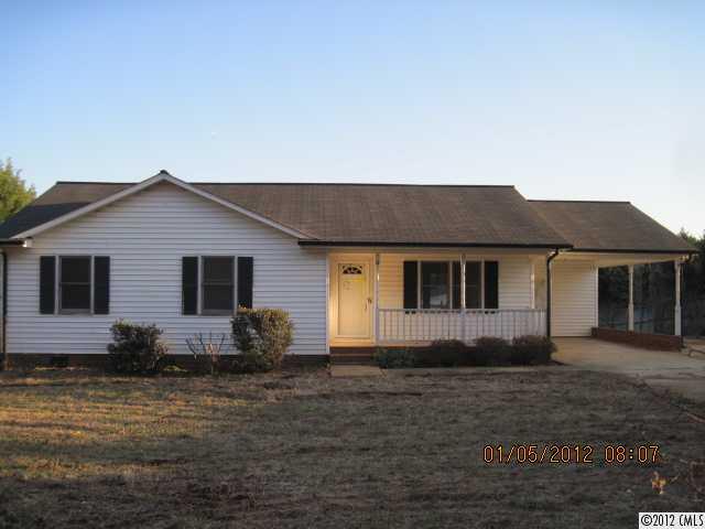 3186 Harmon Road Lincolnton, NC 28092 - Photo 1 of 6 Gallery Image 1