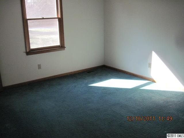 3186 Harmon Road Lincolnton, NC 28092 - Photo 6 of 6 Gallery Image 6