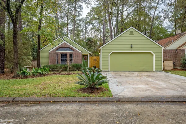 $275,000 | 30 Camberwell Court, The Woodlands, TX 77380