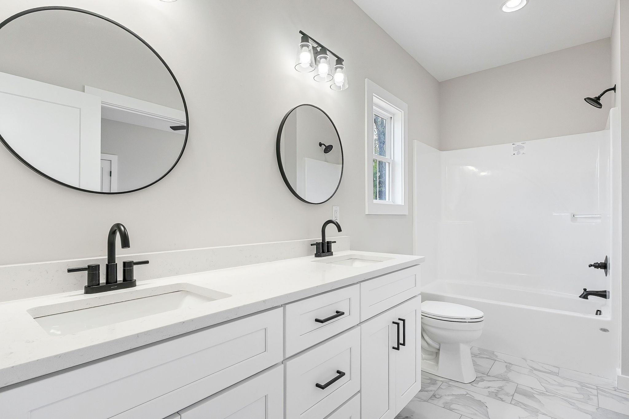 255 Friendship Drive Livingston, TN 38570 - Photo 8 of 31