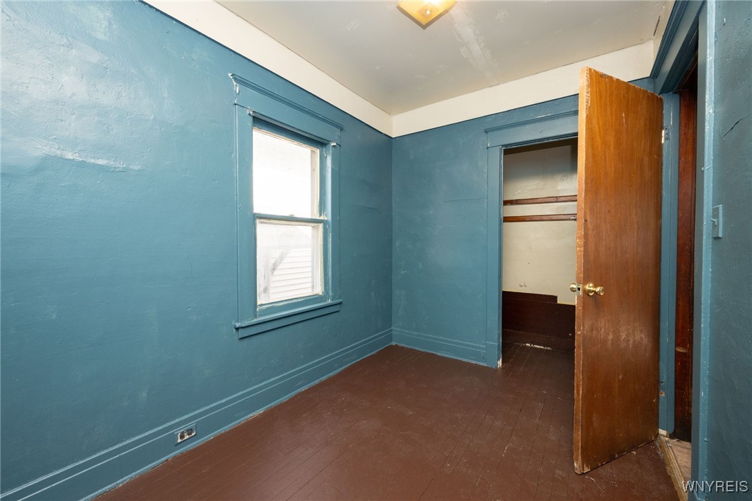 54 Freund Street Buffalo, NY 14211 - Photo 22 of 37