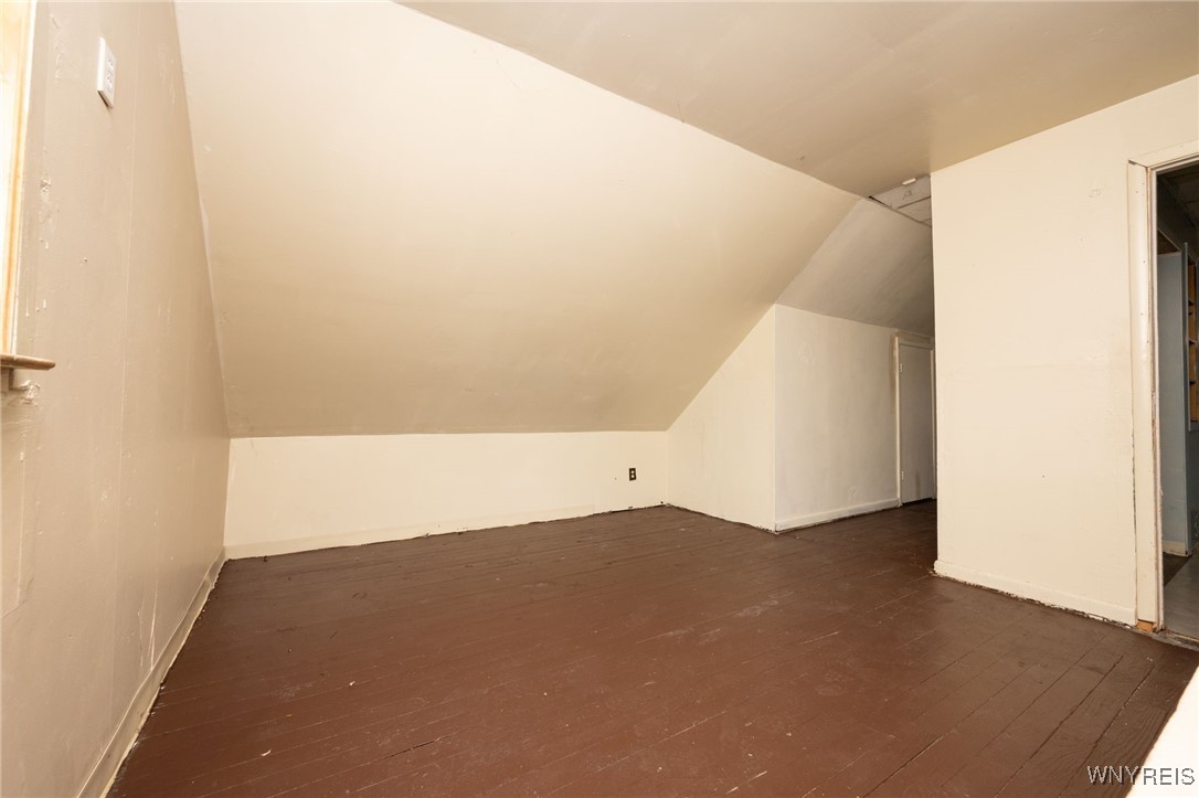 54 Freund Street Buffalo, NY 14211 - Photo 24 of 37