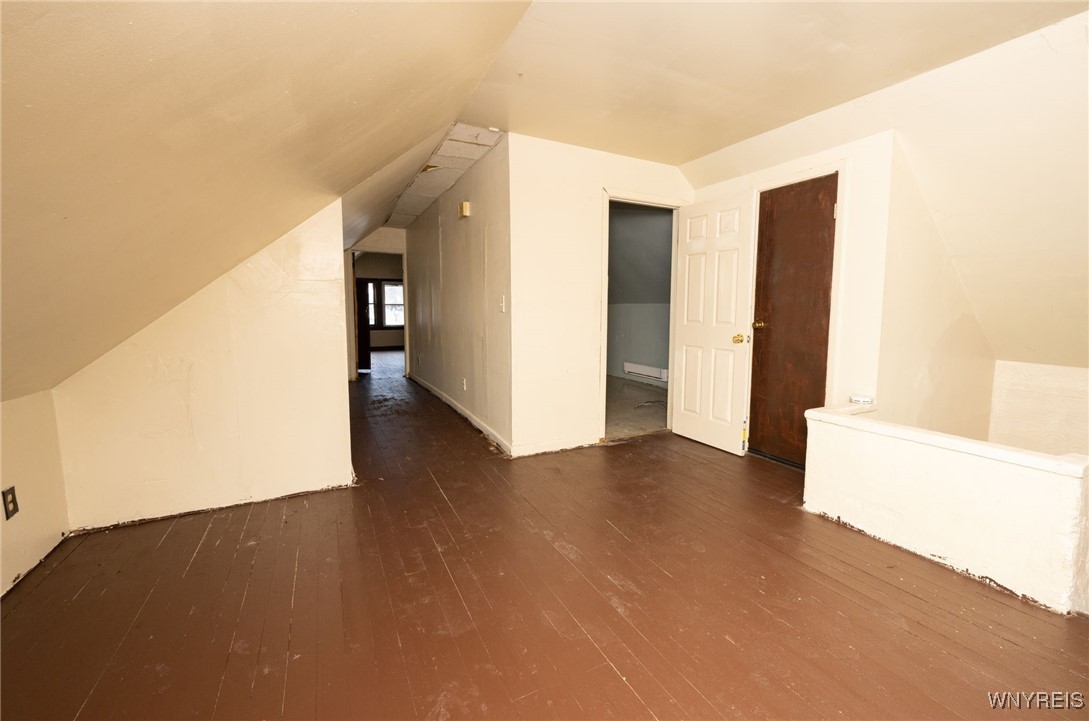 54 Freund Street Buffalo, NY 14211 - Photo 25 of 37