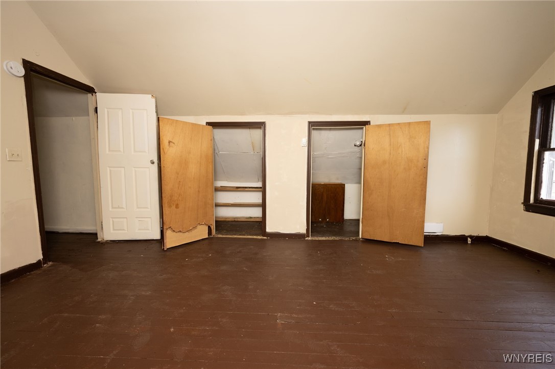 54 Freund Street Buffalo, NY 14211 - Photo 30 of 37