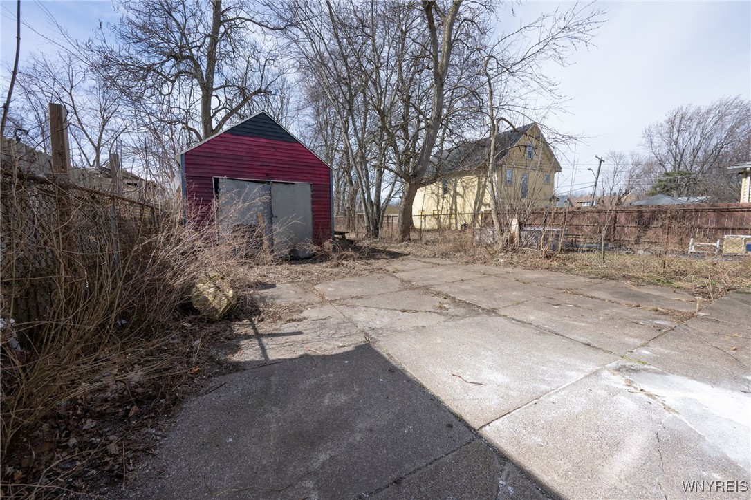 54 Freund Street Buffalo, NY 14211 - Photo 36 of 37