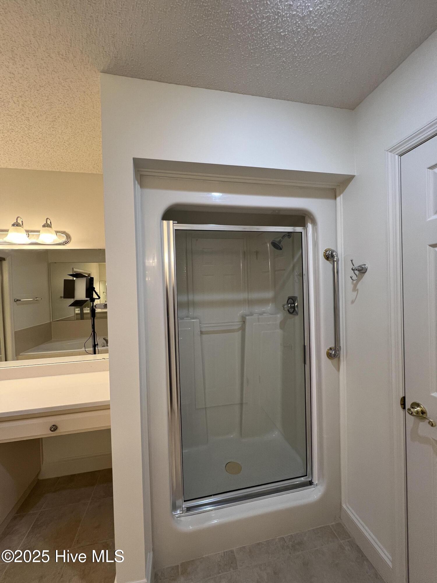 10 Pier Pointe, Unit POINTE New Bern, NC 28562 - Photo 23 of 64 master shower