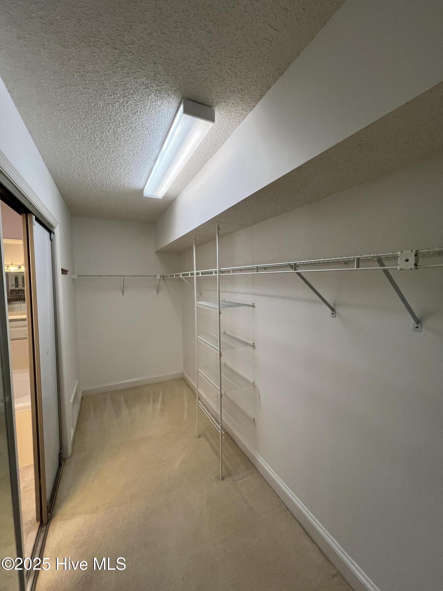 10 Pier Pointe, Unit POINTE New Bern, NC 28562 - Photo 27 of 64 walkin closet