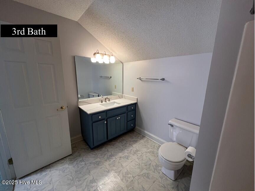 10 Pier Pointe, Unit POINTE New Bern, NC 28562 - Photo 38 of 64 upper bath