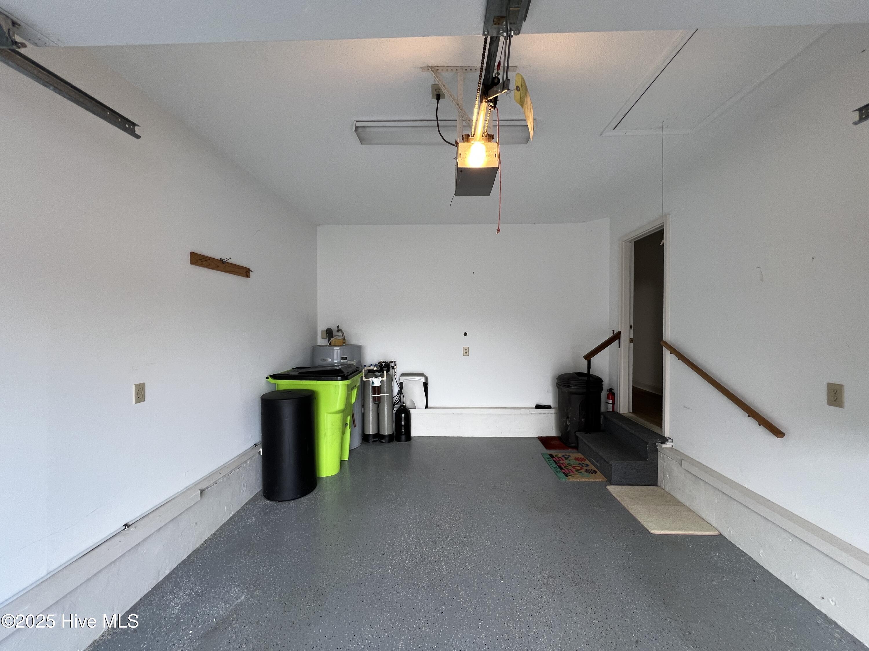 10 Pier Pointe, Unit POINTE New Bern, NC 28562 - Photo 44 of 64 garage