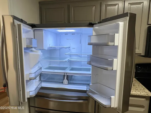 $339,950 | 10 Pier Pointe, Unit POINTE, New Bern, NC 28562