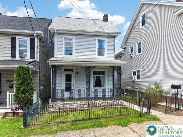 $229,900 | 43 East Phillips Street, Coaldale, PA 18218
