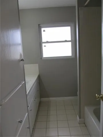 $2,400 | 6508 Schouest Street, Metairie, LA 70003