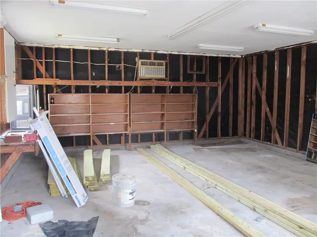 $2,400 | 6508 Schouest Street, Metairie, LA 70003