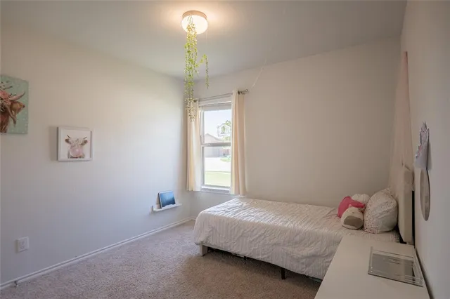 $2,490 | 607 Ridge View Way, Justin, TX 76247