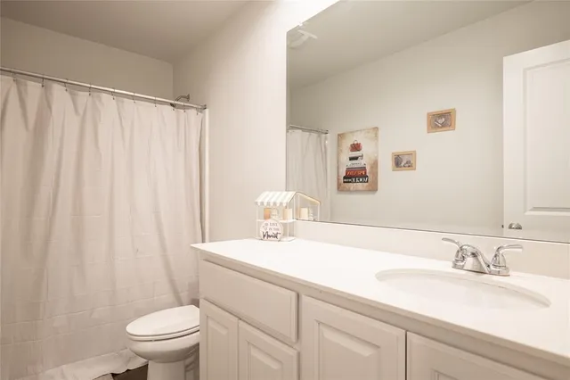 $2,490 | 607 Ridge View Way, Justin, TX 76247