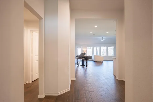 $2,490 | 607 Ridge View Way, Justin, TX 76247