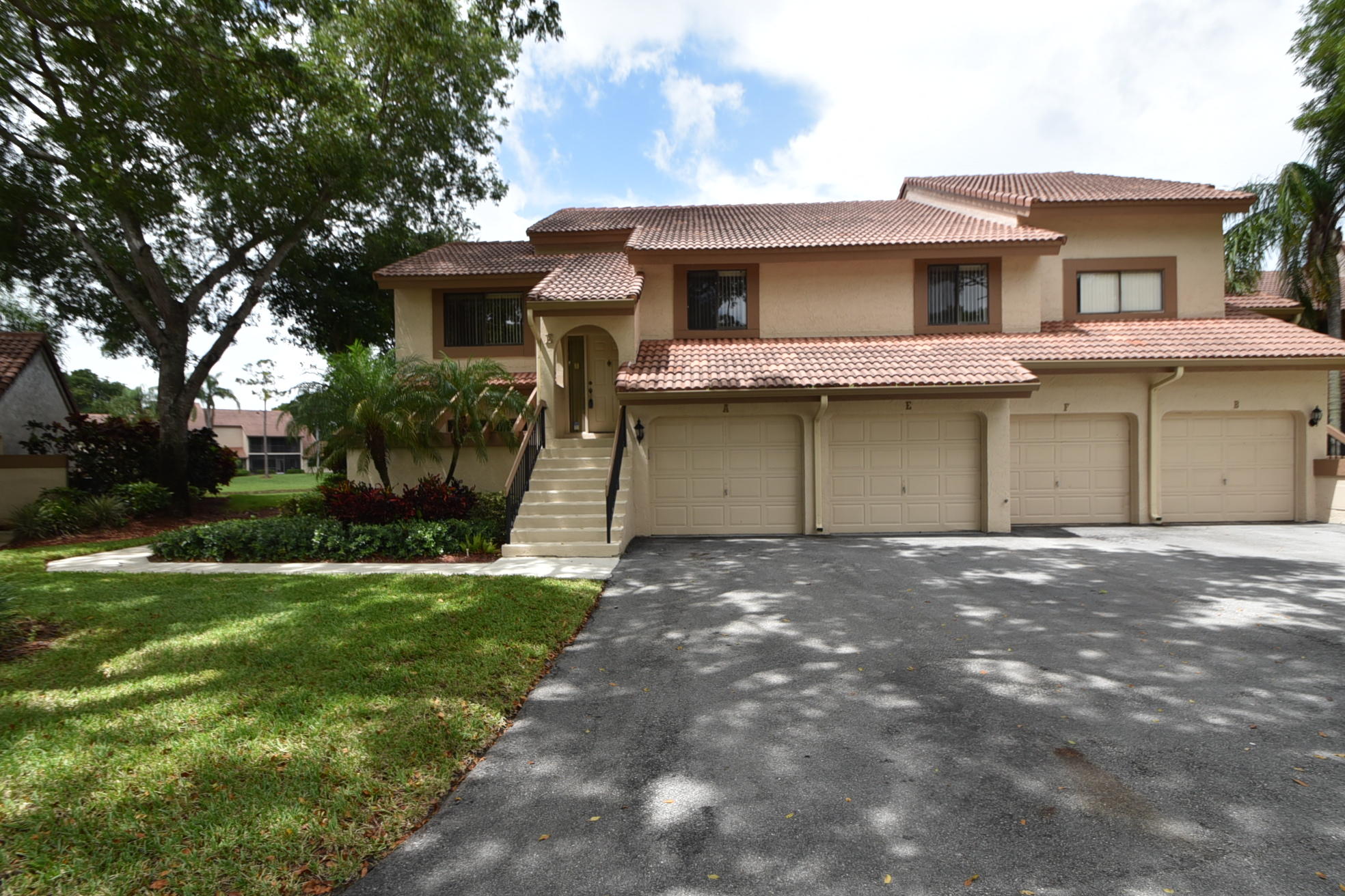 5601 Coach House Circle, Unit E Boca Raton, FL 33486 - Photo 1 of 28 DSC_5061