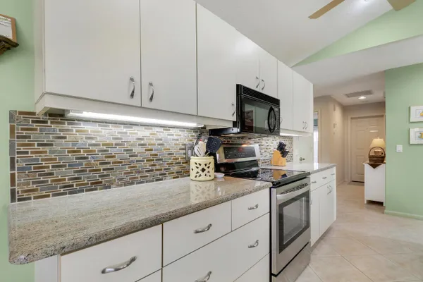 $495,000 | 7137 Southeast Quincy Terrace, Hobe Sound, FL 33455